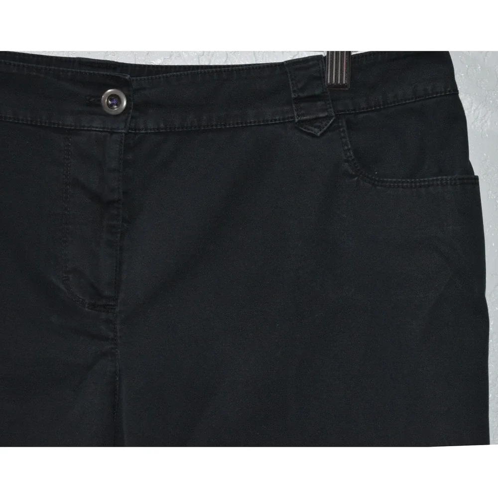 Chicos Black Bermuda Shorts Womens Size‎ 2 Short Cotton Stretch 5 Pocket Twill